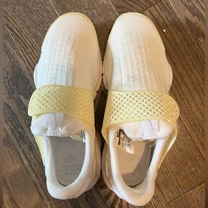 Nike white and off white sneakers